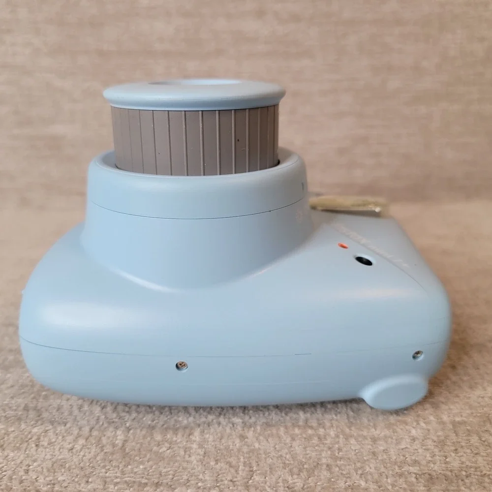 Fuji Instax Mini 7 Plus Light Blue Camera Great Working Condition - Tested